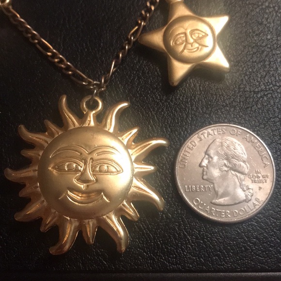 Vintage 14k GP SUN ☀️ & MOON 🌙 NECKLACE 30 inch chain - Picture 7 of 7